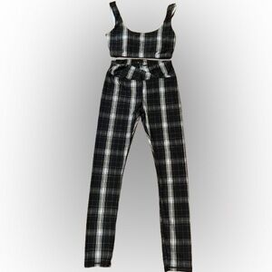 Hazel Moon Active Collection Black & White Sports Bra and Leggings Size Small